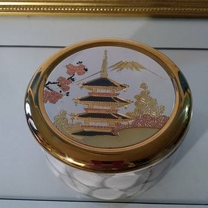 The Art of Chokin pagoda trinket